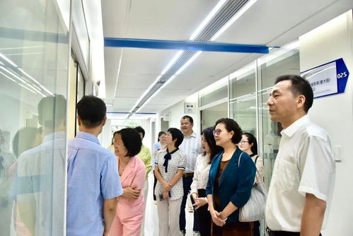 長沙市僑聯黨組書記成鋼一行赴岳麓區調研市僑青委企業